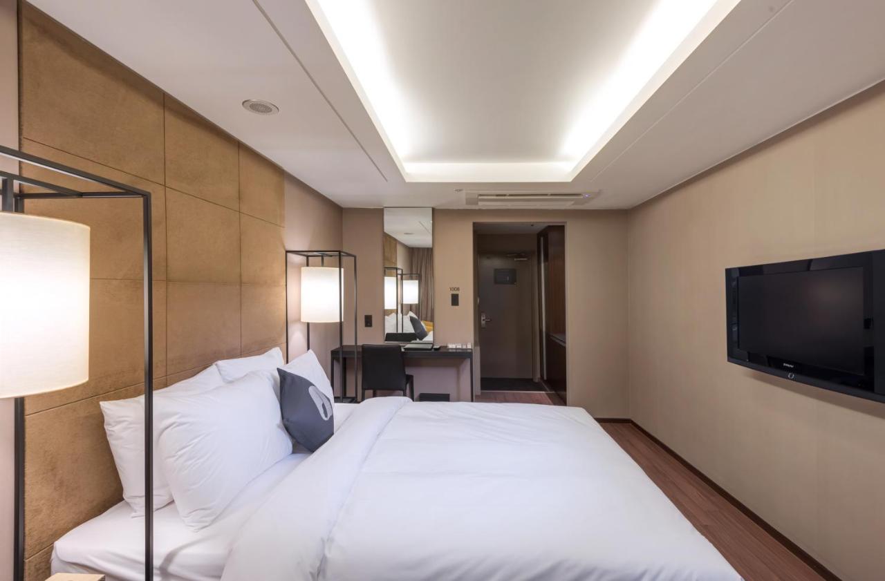 Hotel The Designers Yeouido Seoul Exterior photo
