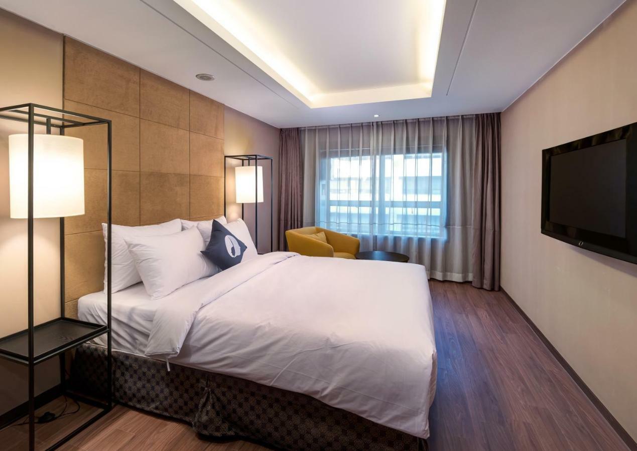 Hotel The Designers Yeouido Seoul Exterior photo